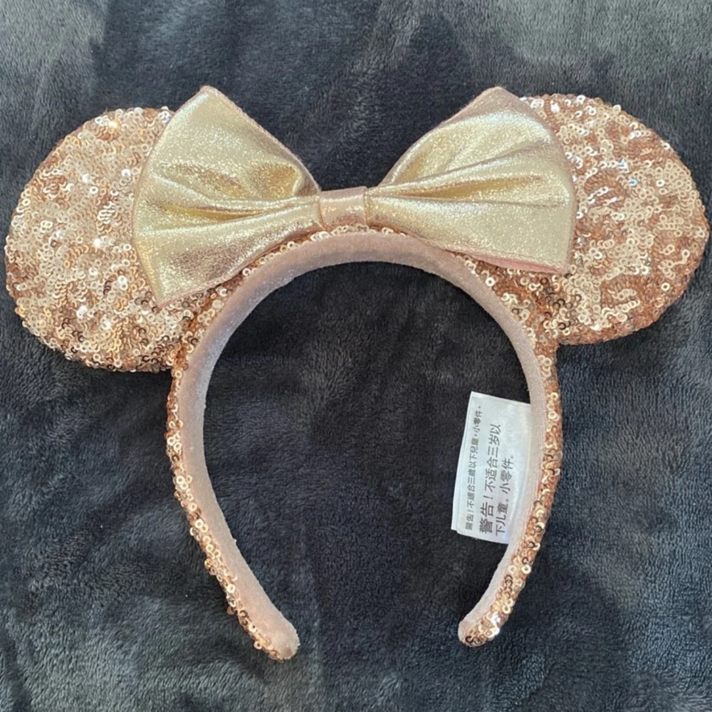 Brand new rose gold disney ears!